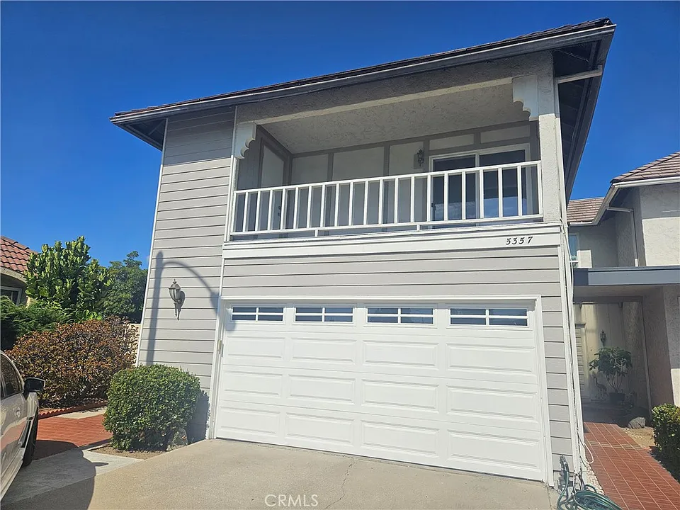 5357 Barrett Cir