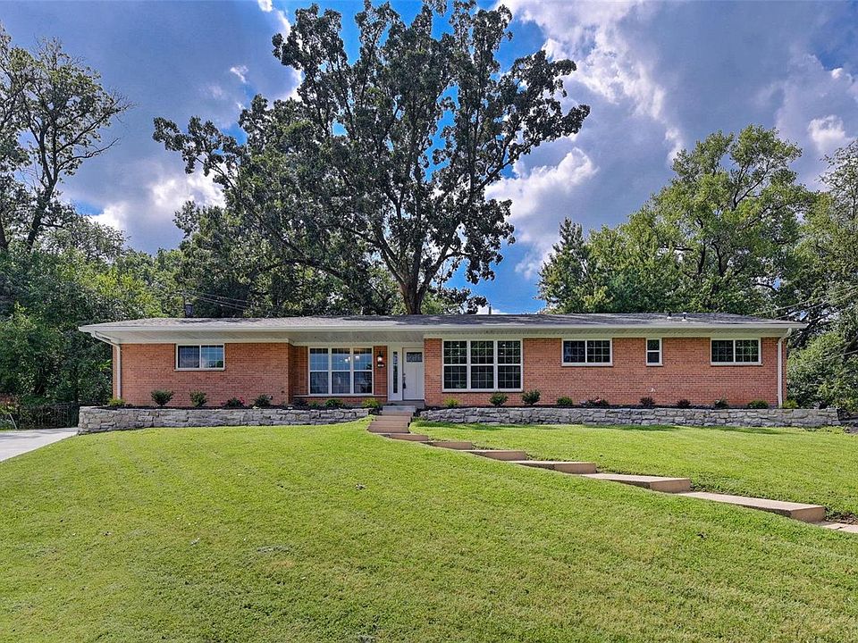 1st image of 12 Heartwoods Ct