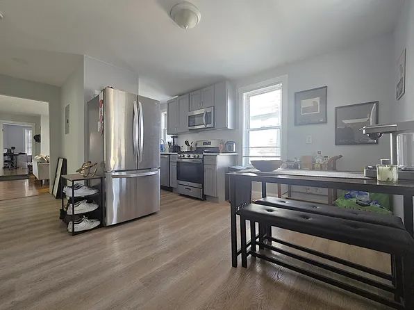 8 Otis St, Somerville, MA 02145