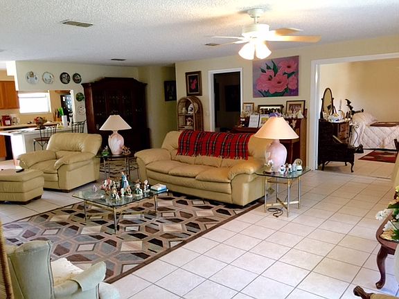 4th image of 2543 Bremen Ct