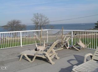 4 Wampanaw Rd UNIT B, Stamford, CT 06902