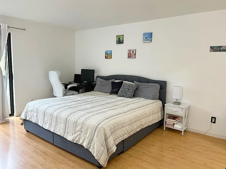 1425 154th Ave NE — Photo 6