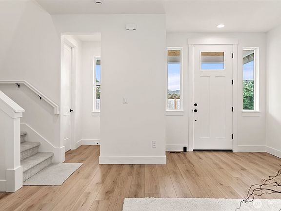5th image of 9213 S Sheridan Avenue