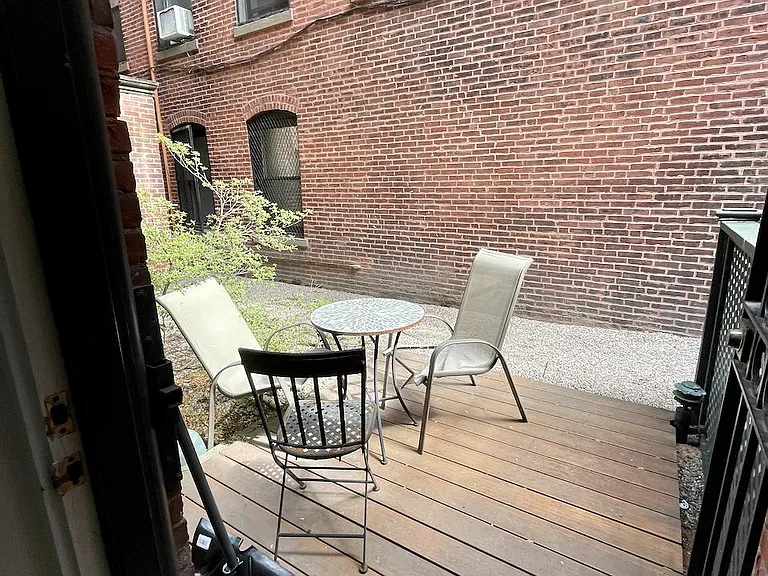 42 Saint Botolph St #1C — Photo 6