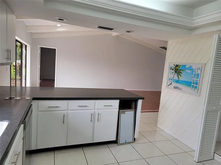 26221 Constantine Rd — Photo 3