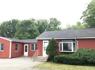 174 Quebec St, Lowell, MA 01852