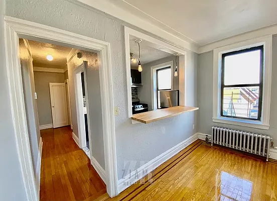 Rented by Zjama Realty Corp | media 1