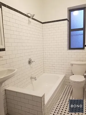 Rented by Bond New York | media 3