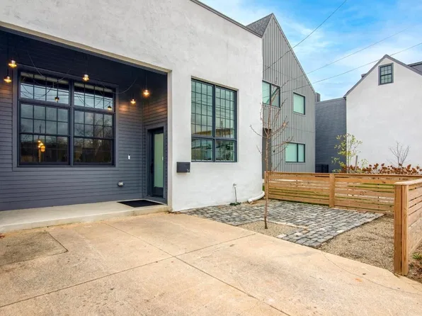 56 W Queen Ln, Philadelphia, PA 19144