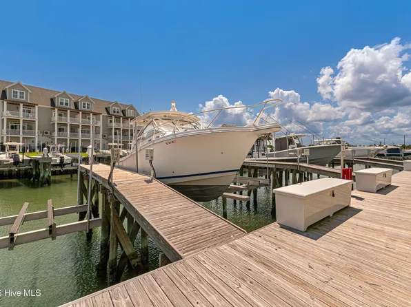 200 Olde Towne Yacht Club Drive #Slip 84, Beaufort, NC 28516