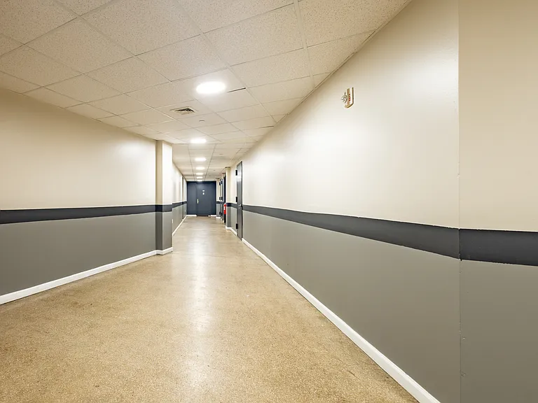 Thayer Building — Photo 15