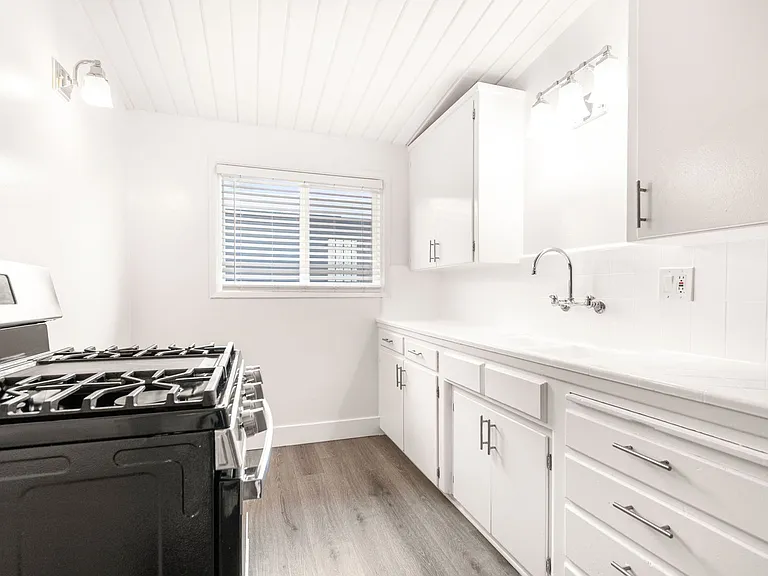 4004 Palmwood Drive — Photo 11