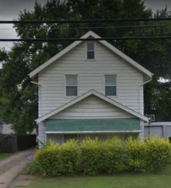 1st image of 1661 Larchmont Ave NE