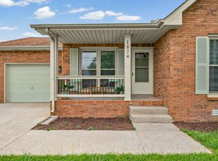1874 Crestmont Ct, Clarksville, TN 37042
