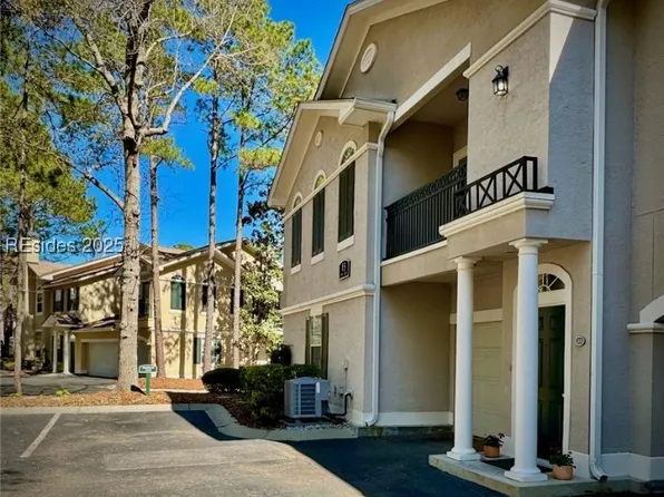 4 Indigo Run Dr APT 1310, Hilton Head Island, SC 29926