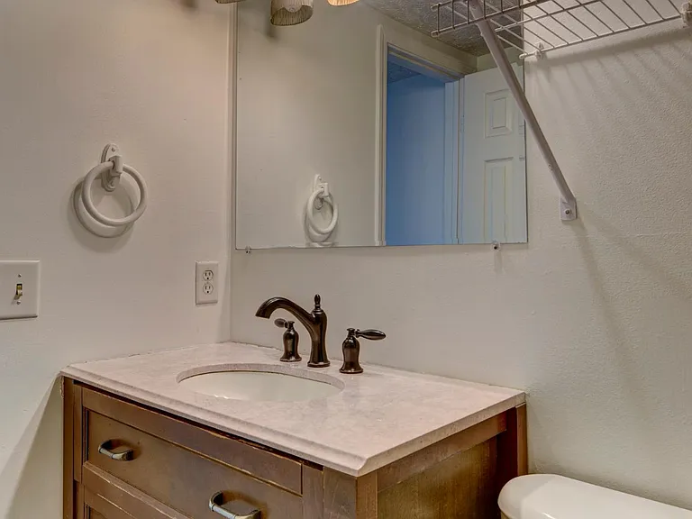3514 Glory Cir — Photo 16