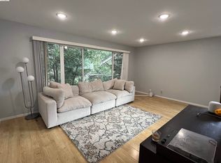 2636 Warring St APT 304, Berkeley, CA 94704