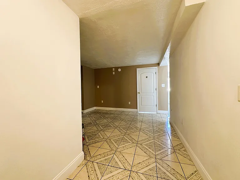 315 Ridge Manor Dr #7 — Photo 11