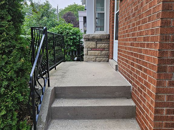 3rd image of 45 Norlong Blvd