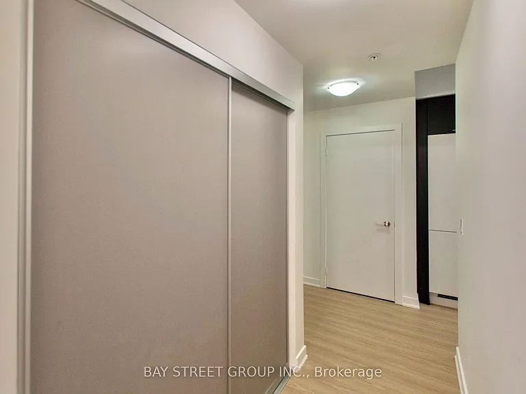 199 Richmond St W #203 — Photo 21