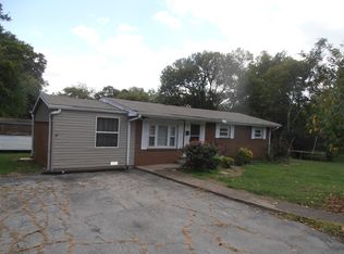 407 Cleveland Ave, Lebanon, TN 37087