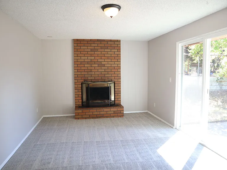 4518 NE 142nd Ave — Photo 8