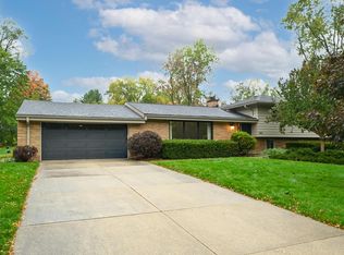 1415 Shawnee PASS, Brookfield, WI 53005