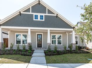 2217 Sandrellan St, Fort Worth, TX 76008