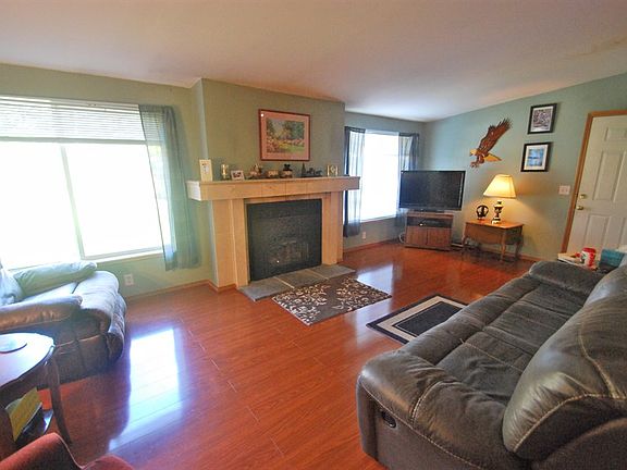 3rd image of 7319 282nd St E