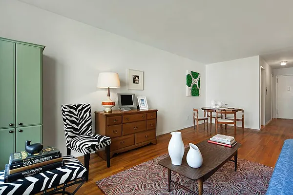 Sold by Town Residential | media 2