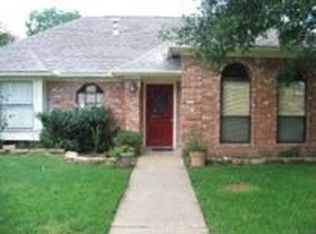 2502 Arbor Dr, Bryan, TX 77802