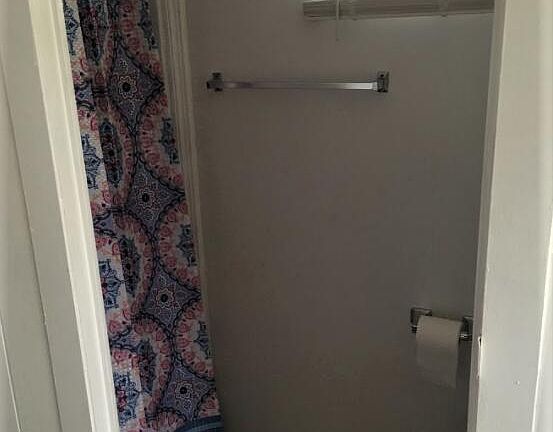 5th image of 5352 Christiancy Ave