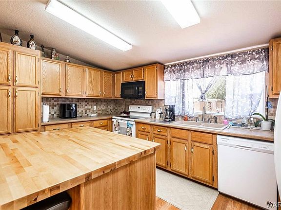5th image of 6225 W Collins Dr
