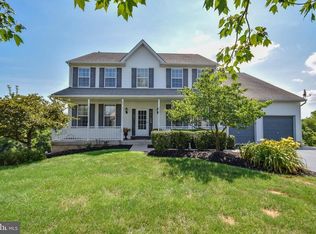 67 Astor Dr, Harleysville, PA 19438