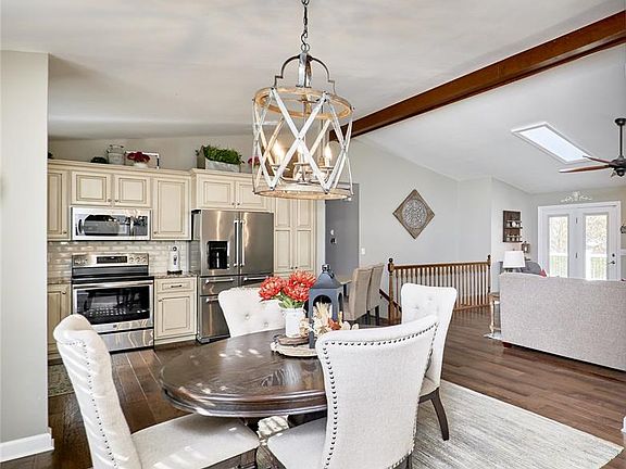 4th image of 3004 Westborough Ct