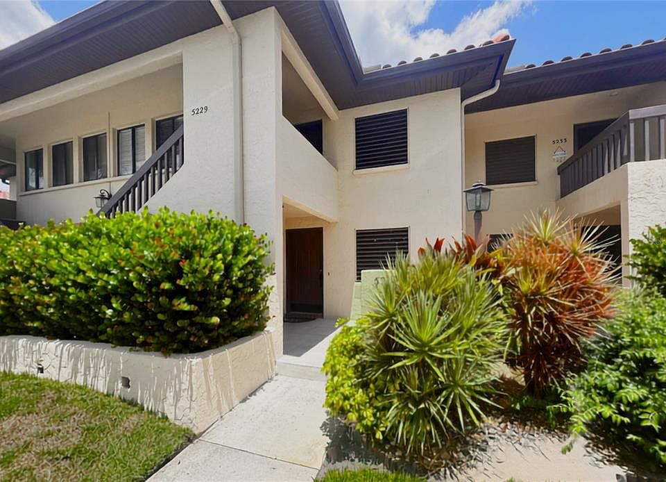 1st image of 5231 LAKE VILLAGE DRIVE #27