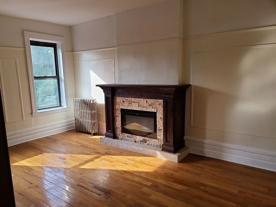 1st image of 812 Rogers Ave Floor 2