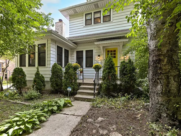 1901 East Beverly ROAD, Shorewood, WI 53211