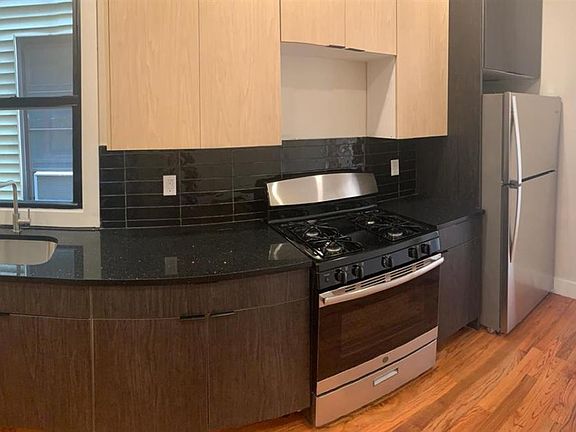 2nd image of 151 Boyd Ave #2A
