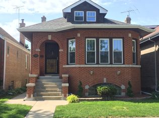 5919 W Eddy St, Chicago, IL 60634