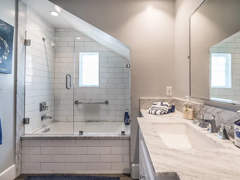 217 Coral Ave — Photo 18