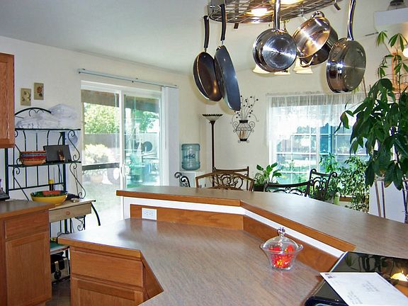 4th image of 102 Arla Ct