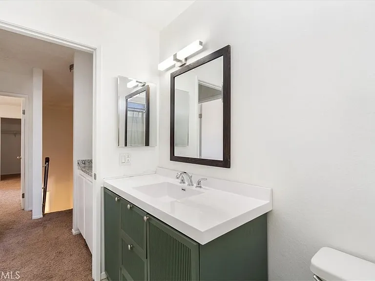 162 Tamarisk St — Photo 17