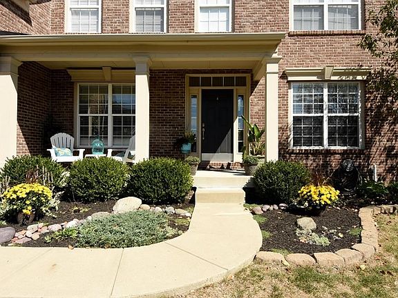 2nd image of 2110 Emerald Pines Ln