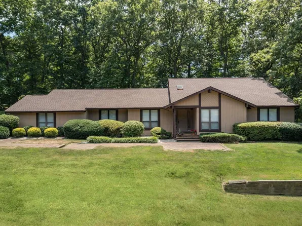 6 Tamara, Melville, NY 11747