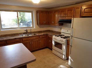 1684 Tanglewood Ave APT 1, Hanover Park, IL 60133