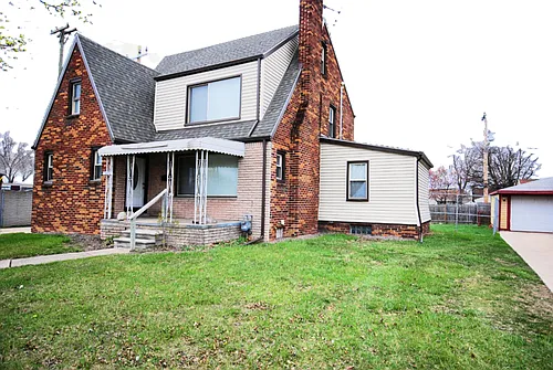 1872 Champaign Rd Photo 1
