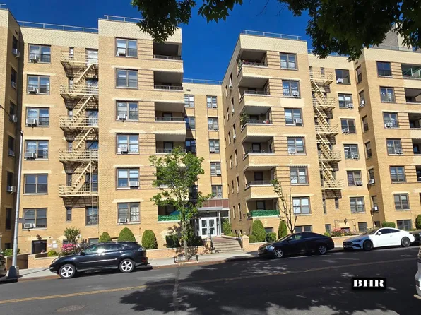 150 W End Ave, Brooklyn, NY 11235