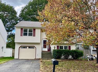 425 Chadwick Rd, Schenectady, NY 12304