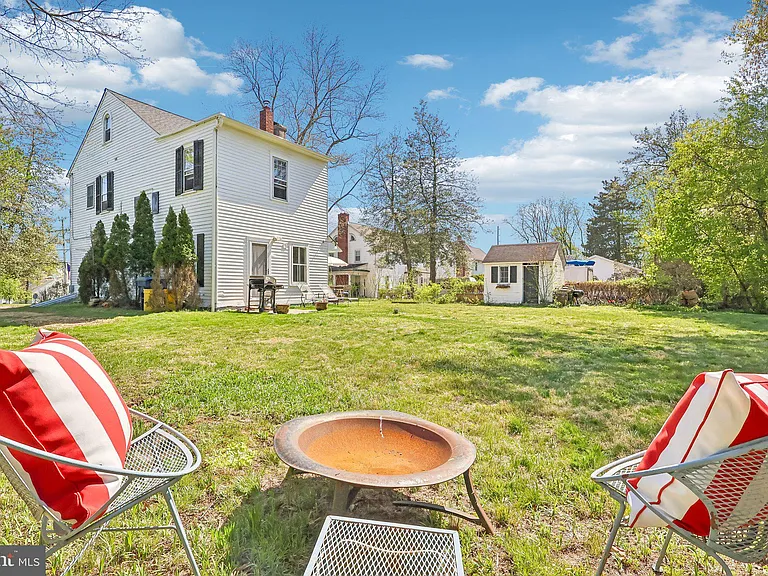 2167 Brunswick Ave — Photo 41